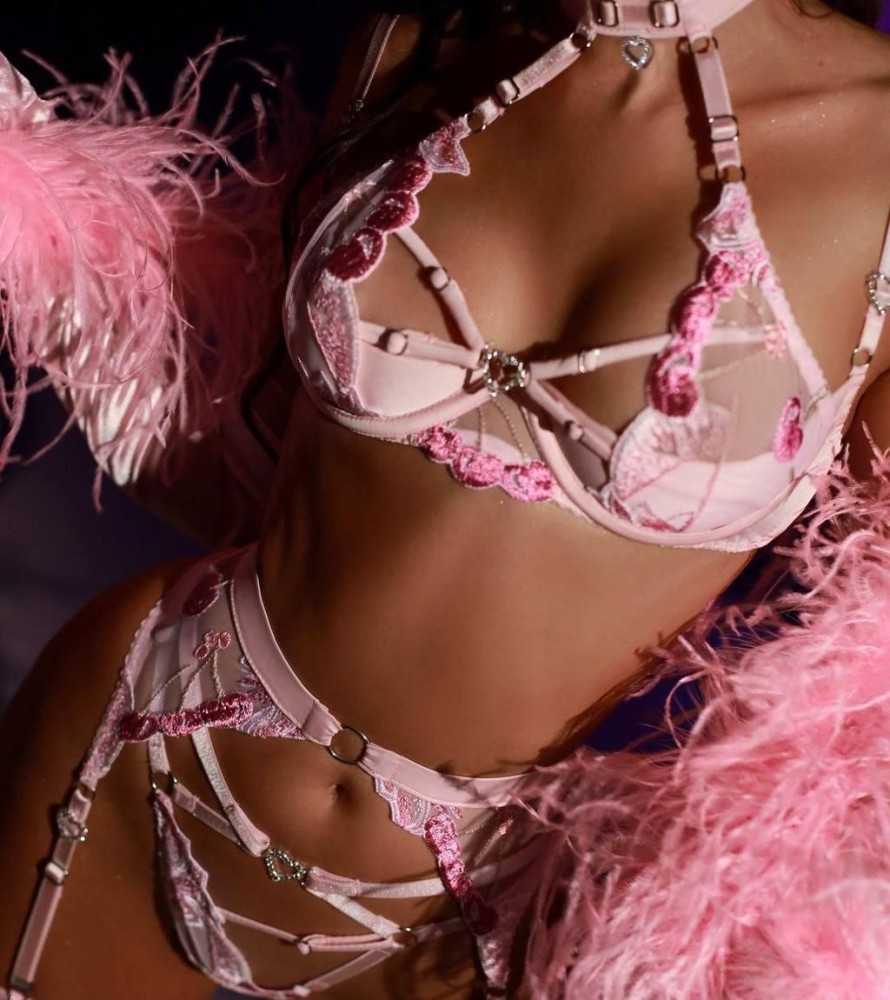 Индивидуалка Владлена фото № 2 в городе Ува